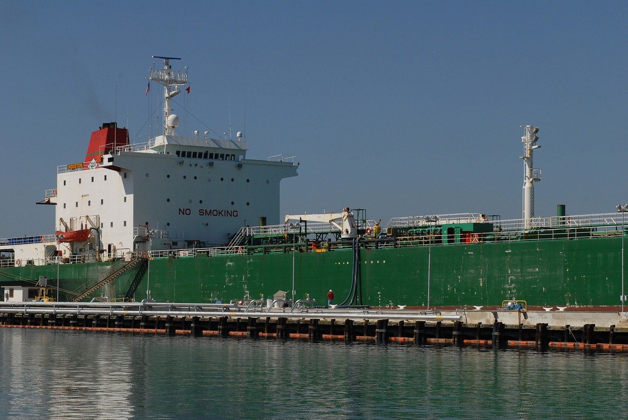 Marine Fuel Oil: Current Fuel Options and the Impact on the Industry